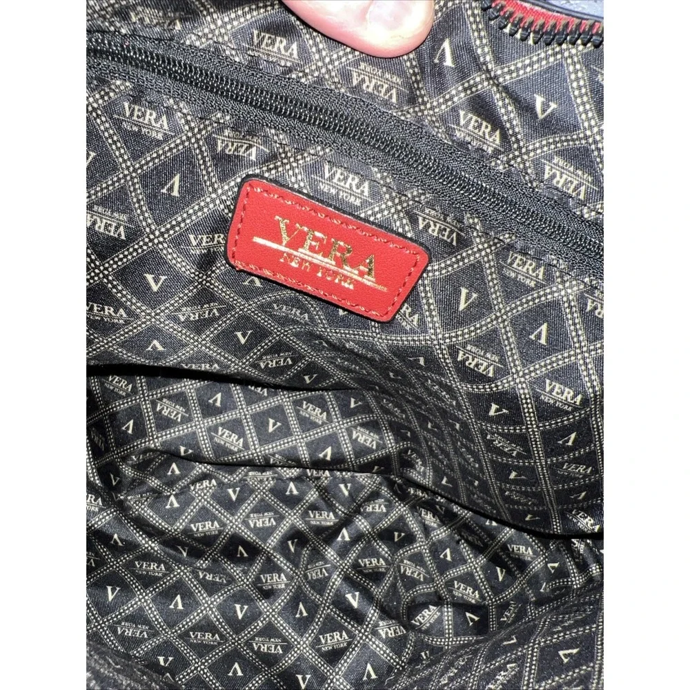 Vera New York purse, Style Name: Lizzy‎ Hobo Style. Red ✅ Excellent Condition